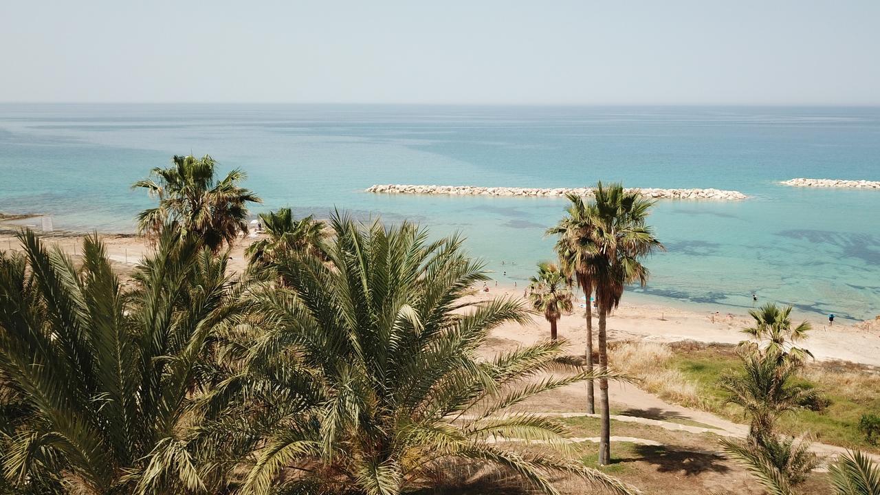 Venus Beach Hotel Paphos Esterno foto The Mediterranean Sea at Caesarea